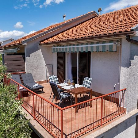 Klepac Studio Krk Town Exterior photo